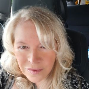 Meet your Posher, Meg